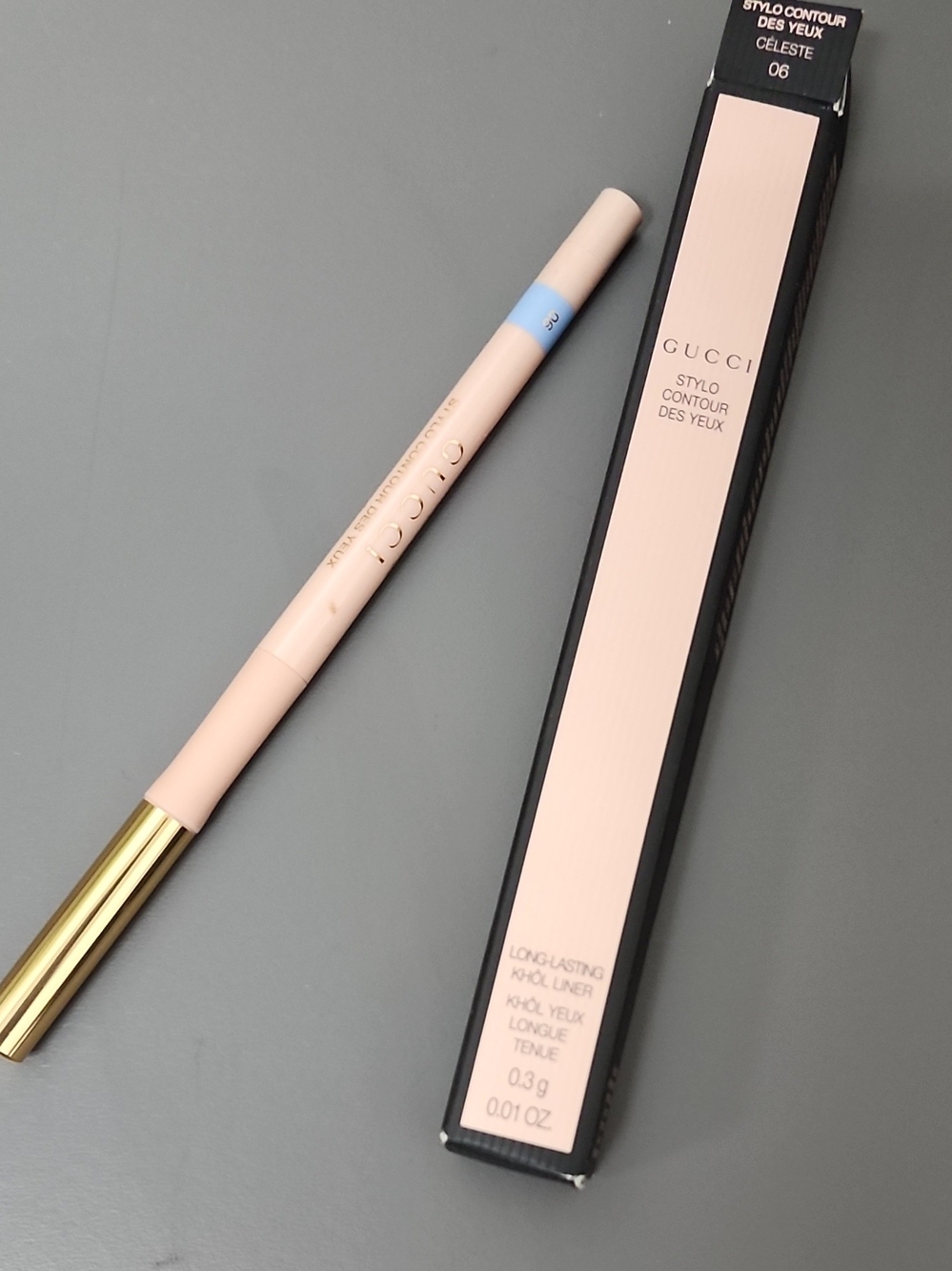 Gucci Eyeliner Pencil in Light Blue & Pale Pink with Gold Cap